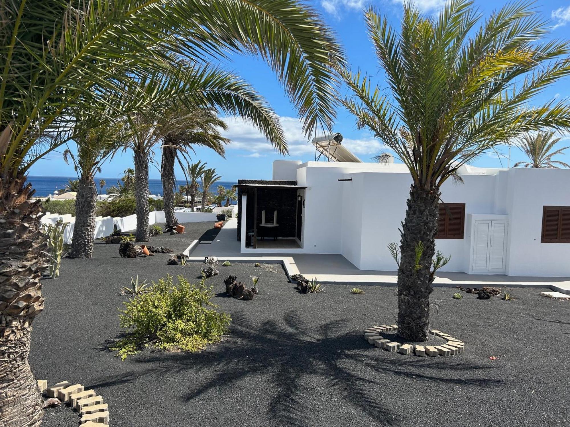 Villa Blanca Nudist Place Charco del Palo Exterior photo