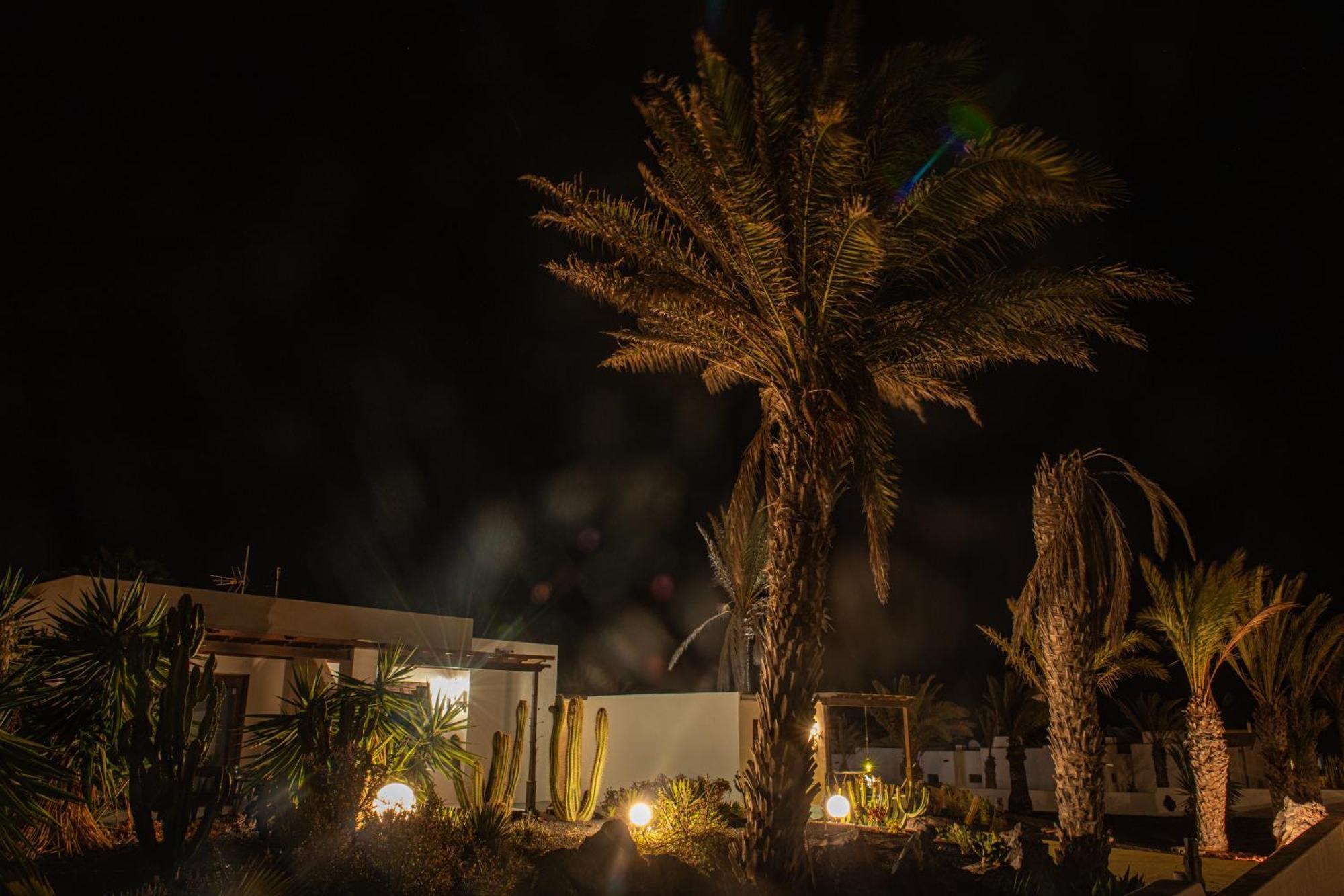 Villa Blanca Nudist Place Charco del Palo Exterior photo
